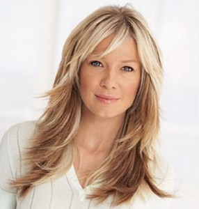 long-layered-hairstyles-women-over-50
